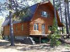 $195 / 4br - 3000ft² - Lakeside Log Home, sleeps 10, pet friendly, on the lake