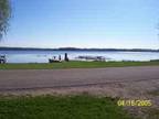 $550 / 2br - LAKE FRONT COTTAGE (CHIPPEWA LAKE MI) 2br bedroom