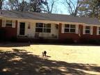 $1200 / 3br - 1800ft² - DON'T MISS OUT ON THIS GREAT LOCATION Ole Miss Rentals