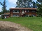 $150 / 4br - 3000ft² - Comfy Log Home Vacation Rental (Kelliher) 4br bedroom