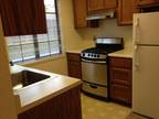 $2400 / 1br - 600ft² - Cottage For Rent in Willows Area! 1br bedroom