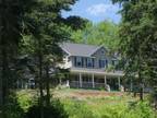 $2500 / 5br - 3800ft² - Amazing Country Colonial Home on private 14 acre wooded