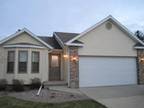 $900 / 2br - Duplex in Milton School Dist. (2436 N. Wuthering Hills Dr.