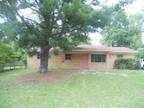 $650 / 3br - 1200ft² - $4000.00 down and owner will finance (2425 birdie dr)