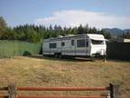 $300 / 1br - 35'x8' Trailer, fully self contained, Clean! (Oakridge) 1br bedroom