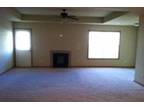 $800 / 3br - 1450ft² - AMAZING spacious duplex, 1 of a kind in a great
