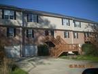 $700 / 3br - LARGE TOWNHOME - GREAT MOVE-IN SPECIAL