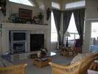 $3000 / 5br - 5000ft² - Executive Custom Walkout Ranch (South West berthoud)