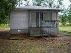 $320 / 1br - 800ft² - Small 1 br. cottage (Wellington, Al) (map) 1br bedroom