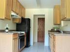 $2300 / 2br - 963ft² - Trees, Quiet, New Kitchen, Decorator Tiled Bath