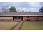 $1200 / 3br - 122 Rose Lane (Lafayette, LA) (map) 3br bedroom