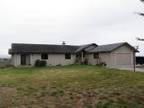 $ / 4br - 4 bedroom 2.5 bath on 2.5 acres (North Monterey County) (map) 4br