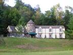 $500 / 8br - $500 to $900 Per Night "Castle on the Green" Sleeps 28 (Gatlinburg
