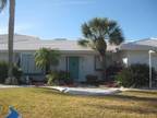 $3000 / 4br - 2771ft² - 4 Bedroom/3 Bath Canal Home For Rent (Sarasota) (map)