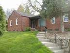 $1200 / 4br - Large 4 BR Home in Midtown (5805 Sprague) 4br bedroom