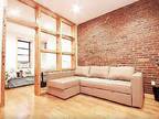 Center Of It All In NYC a 1Br 1Ba Apartment for your vacation