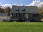 Waterfront Lakehouse on lake Winnisquam Tilton NH.