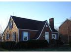 $1125 / 4br - SPACIOUS City home w/ fenced backyard (Harrisonburg) 4br bedroom