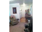 $450 / 3br - **PITT STUDENTS** 2 BR available in 3BR apartment **SPRING
