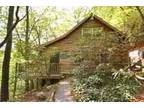 $745 / 3br - 1200ft² - Whitworth Log Cabin (Montreat NC) (map) 3br bedroom