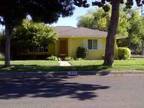 $1200 / 3br - 1556ft² - FRUIT/CLINTON SPACIOUS 3BR 1.5BA HOME FOR LEASE (645 W.