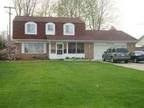 East China, MI, St. Clair County Home for Sale 5 Bedroom 4 Baths
