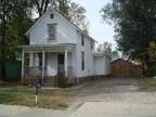 $640 / 3br - 1149ft² - Spacious 3 bedroom house, fenced yard, basement