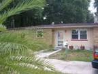 $1125 / 4br - Lovely 4 bedroom 2 bathroom Home for Rent (Jacksonville - Glynlea