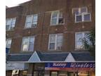 2 br Apartment Building in Kearny