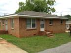 $550 / 3br - ft² - 3 Bedroom/1 Bathroom (Seneca, SC) (map) 3br bedroom