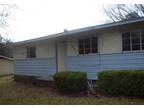 $600 / 3br - Capri Cir , Jackson, MS 39209 (Jackson,MS) 3br bedroom