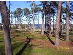 $249 / 3br - Vacation Lake Homes~Lake Conroe~Right on the Water!