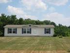 $900 / 3br - Immaculate 3BR, 2BA house in country setting in E. Owen Co.