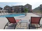 $950 / 2br - ft² - Why Commute To Knoxville? Live, Work and Play at the Lake!