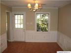 $1095 / 3br - 1483ft² - Desirable south Huntville neighborhood of English