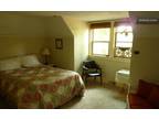 Stay at 'Furnished Master Bedroom and Bath' by the night (Emerson Garfield)