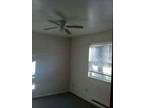 $525 / 1br - Nice Apt Quiet Area Great Location Near Everything (643 Meadow Lane