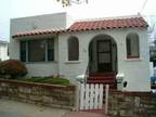 $2295 / 3br - 1500ft² - 3 Bedroom Home Available in October (Monterey) 3br