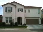 $1450 / 3br - 1699ft² - Pristine home in gated community (Hanford) 3br bedroom