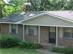 $850 / 3br - 546 E. University Dr. (Auburn, AL) 3br bedroom