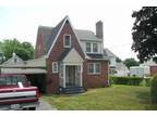 $975 / 3br - 1700ft² - Brick Dutch Colonial for rent or sale (Winchester