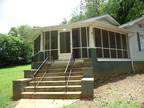 $825 / 2br - Historic Maryville Clarion Ave (208 Clarion Ave Maryville TN) 2br