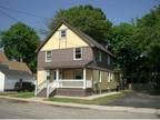 1 br Apartment at 41 Pine St in , Rochester, NH