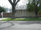 $950 / 2br - 725ft² - Home for Rent - Available June 1st (Modesto) 2br bedroom