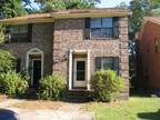Townhouse in Stono Park For Rent