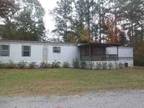 $675 / 3br - 3/2 Mobile Home (McMahon Road) (map) 3br bedroom