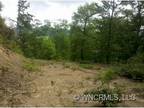 Level lot with mountain views in Cranberry Falls
