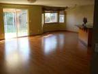 $1225 / 3br - 1810ft² - -~~~~~~ Beautiful and Private Home ~~~~ (Santa Clara)