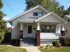 $800 / 2br - 1100ft² - Spacious 2 Bed Home with Garage Great Neighborhood