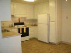 3br - Single leve 3 bed/2 bath apt 3br bedroom